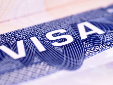 Az Európai Bizottság a vízumkiadások mihamarabbi újraindítását kéri - EXPAT-CENTER